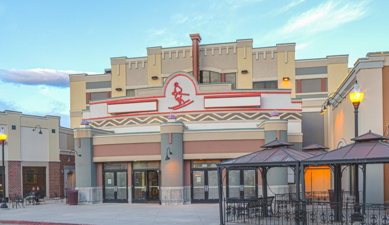  Redstone 8 Cinemas